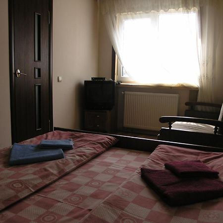 Hotel Arnika Tatariv Esterno foto