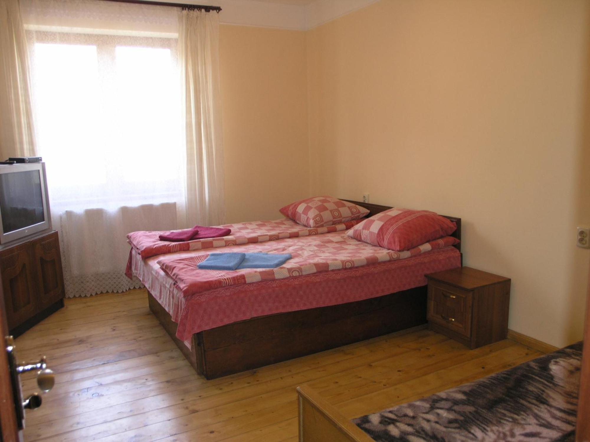 Hotel Arnika Tatariv Esterno foto