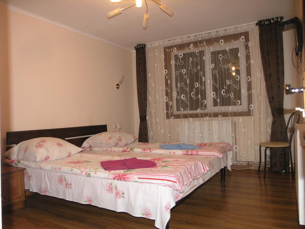 Hotel Arnika Tatariv Esterno foto